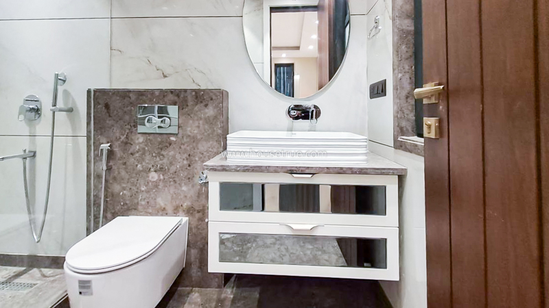 3 BHK Builder Floor For Rent in Green Park