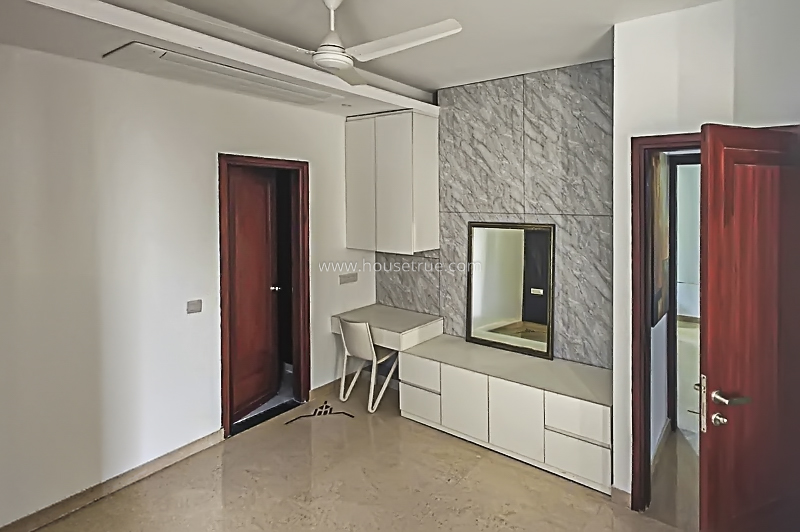 3 BHK Builder Floor For Rent in Vasant Vihar