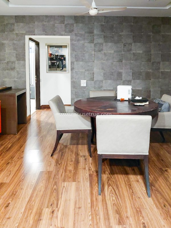 5 BHK House For Rent in May Fair Garden