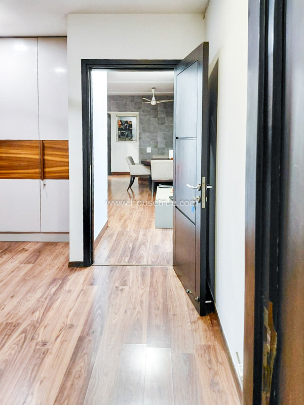 5 BHK House For Rent in May Fair Garden