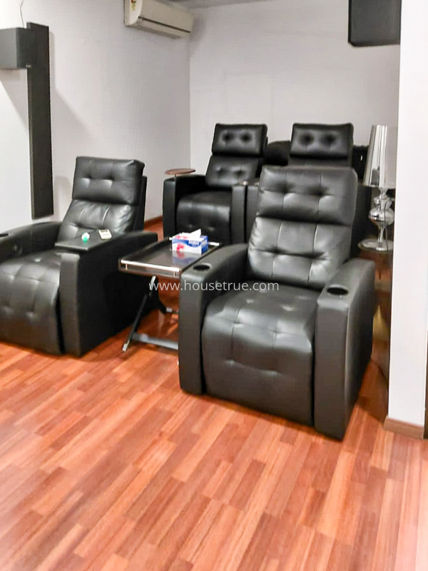 5 BHK House For Rent in May Fair Garden