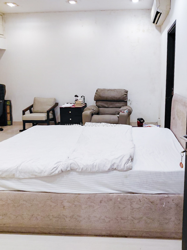 5 BHK House For Rent in May Fair Garden