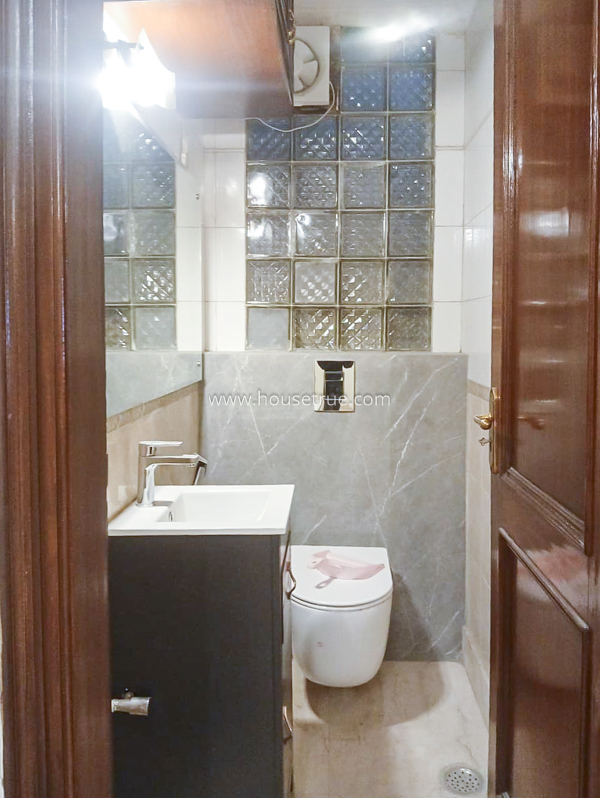 4 BHK Duplex For Rent in Sarvodaya Enclave