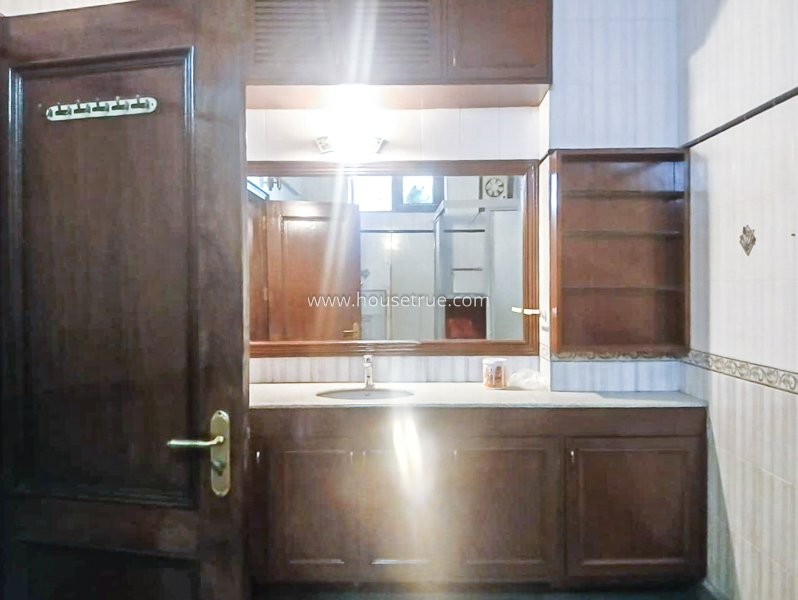 4 BHK Duplex For Rent in Sarvodaya Enclave