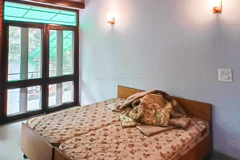 3 BHK Flat For Rent in Neeti Bagh