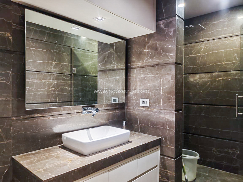 4 BHK Builder Floor For Rent in Vasant Vihar