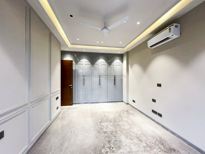 4 BHK Builder Floor For Rent in Safdarjung Enclave