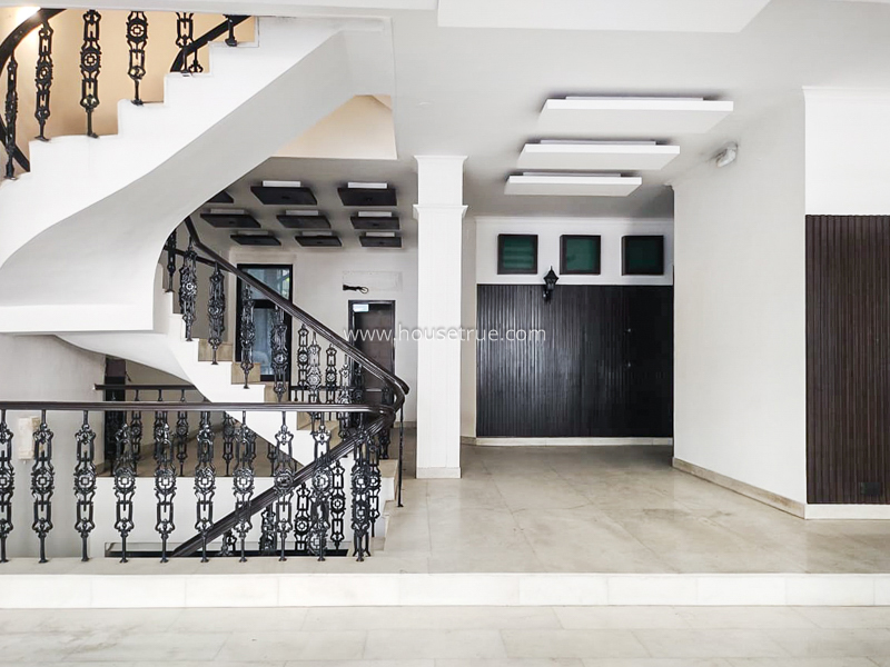 4 BHK House For Rent in Sarvapriya Vihar