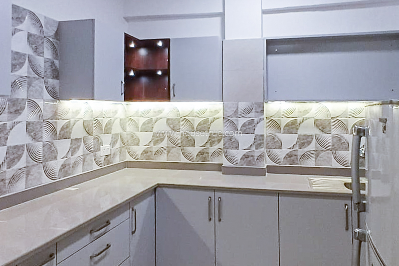 3 BHK Flat For Rent in Defence Colony