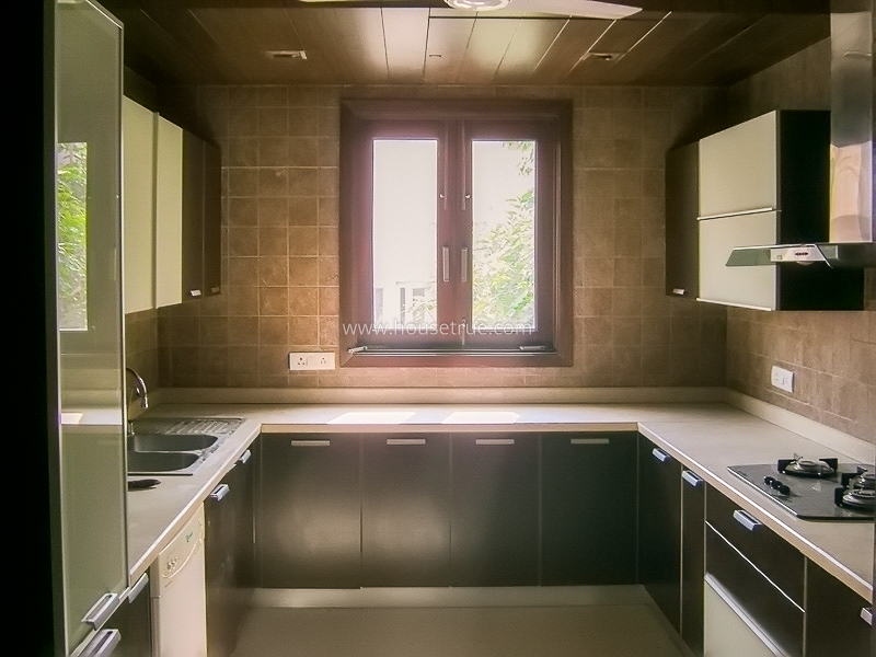 4 BHK Flat For Sale in Vasant Vihar