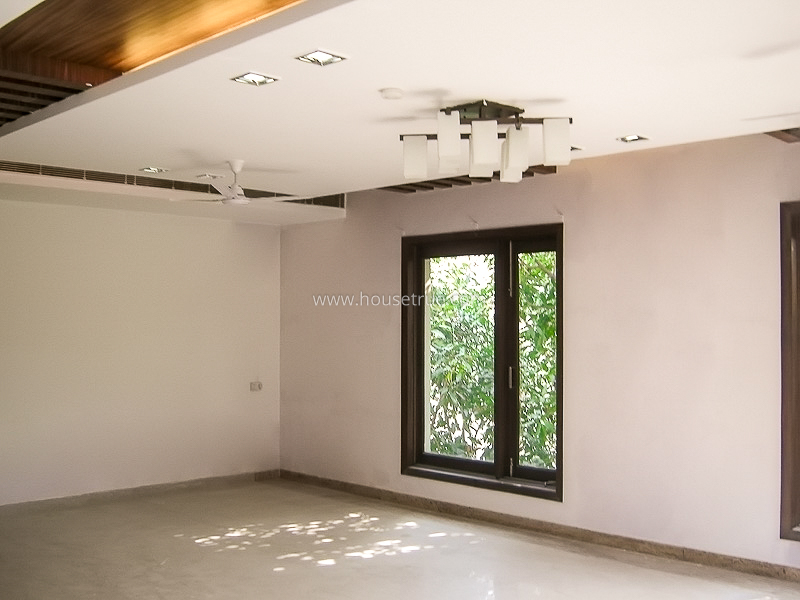 4 BHK Flat For Sale in Vasant Vihar