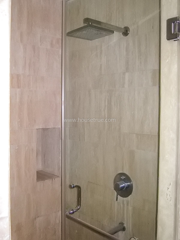4 BHK Flat For Sale in Vasant Vihar