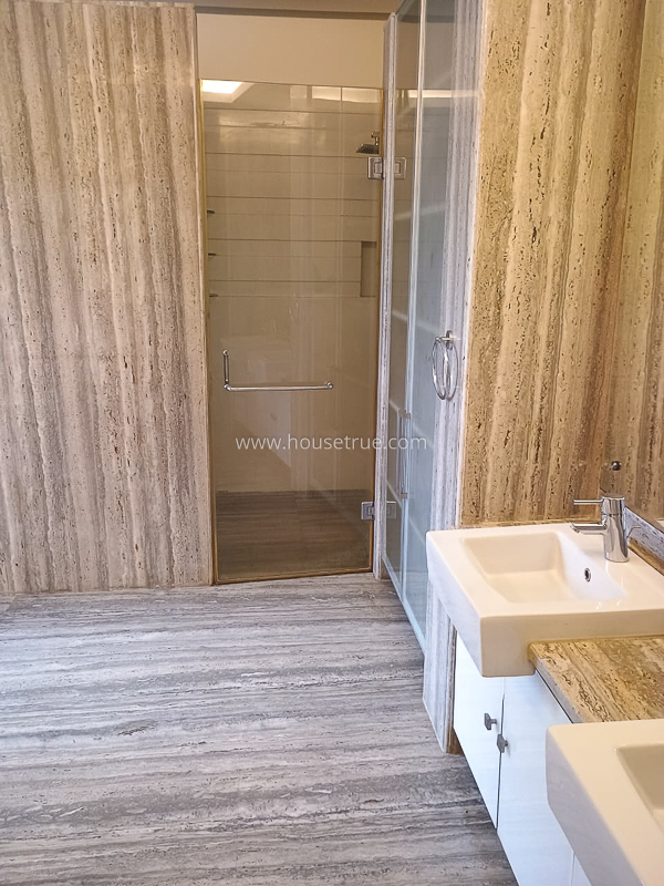4 BHK Flat For Sale in Vasant Vihar