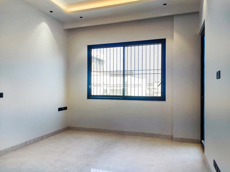 3 BHK Builder Floor For Rent in Safdarjung Development Area