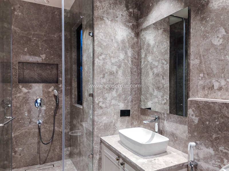 3 BHK Builder Floor For Rent in Safdarjung Development Area