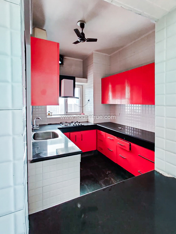 3 BHK Flat For Rent in Defence Colony