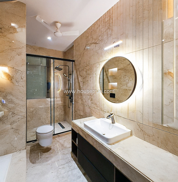 3 BHK Flat For Rent in Defence Colony