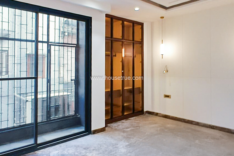 3 BHK Flat For Rent in Defence Colony