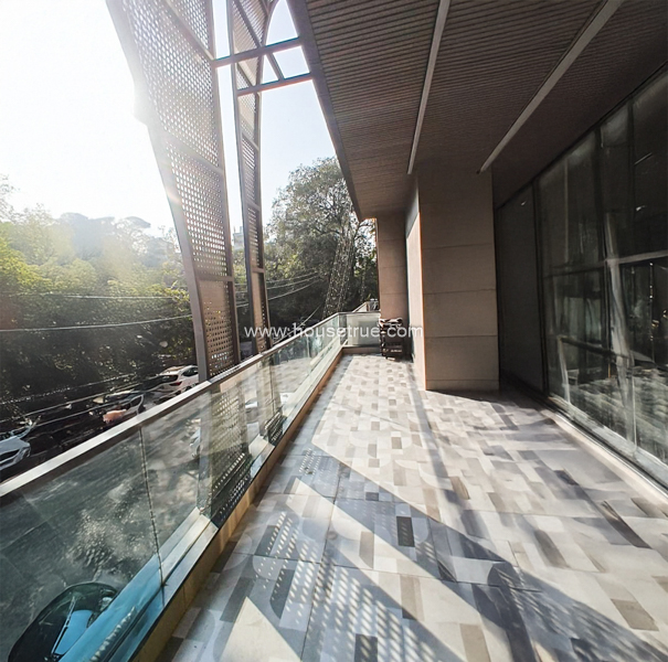 3 BHK Flat For Rent in Defence Colony