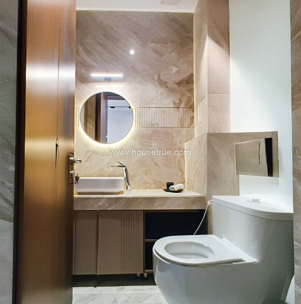 3 BHK Flat For Rent in Defence Colony