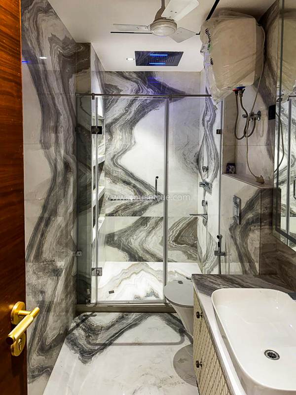 4 BHK Flat For Rent in Gulmohar Park