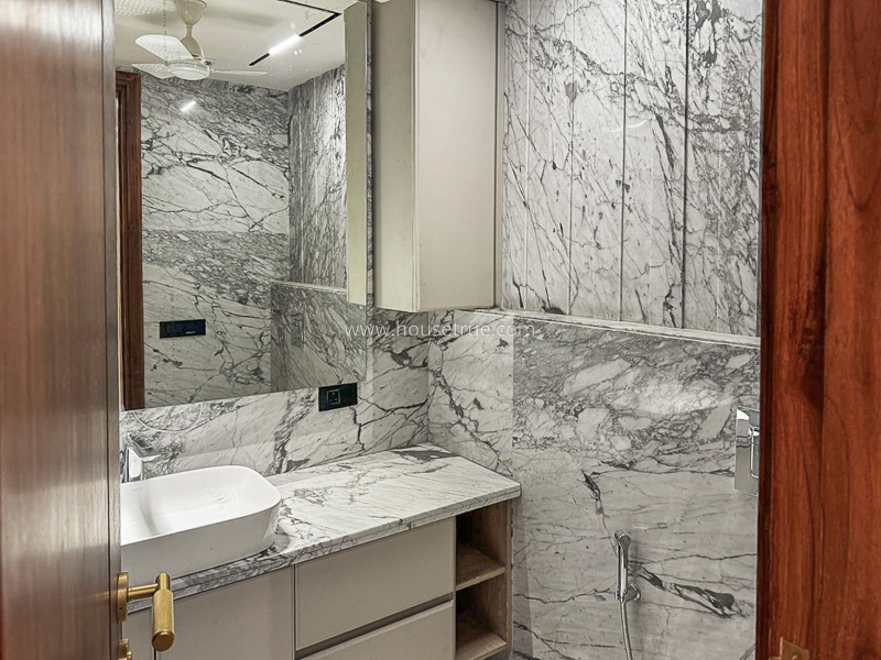 4 BHK Flat For Rent in Gulmohar Park