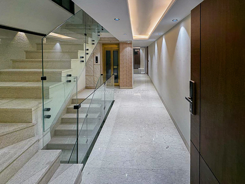 4 BHK Flat For Rent in Gulmohar Park