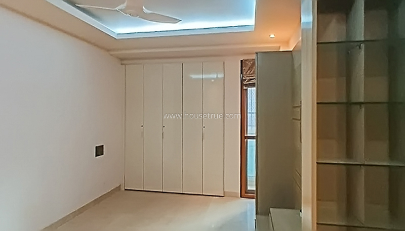 4 BHK Flat For Rent in Panchsheel Park