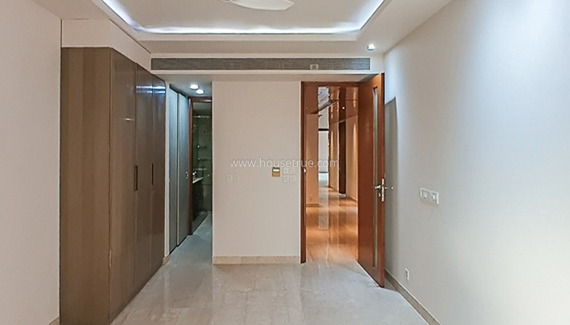 4 BHK Flat For Rent in Panchsheel Park