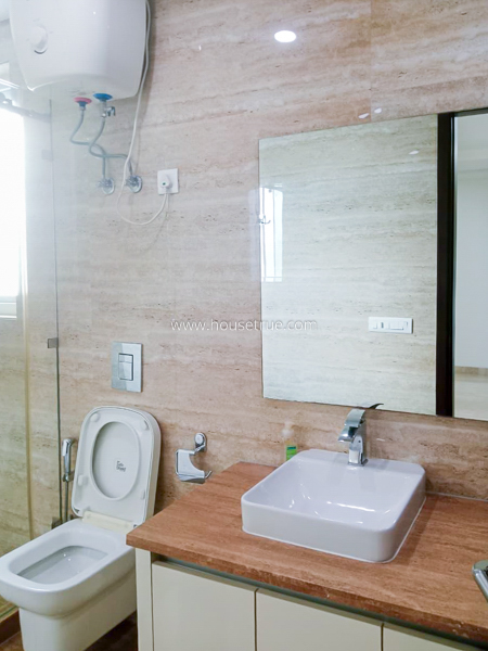 4 BHK Builder Floor For Rent in Green Park Extension