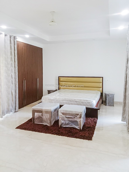 4 BHK Builder Floor For Rent in Green Park Extension