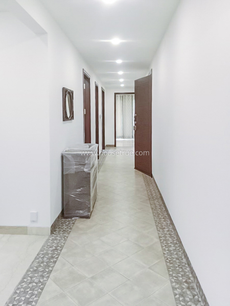 4 BHK Builder Floor For Rent in Green Park Extension