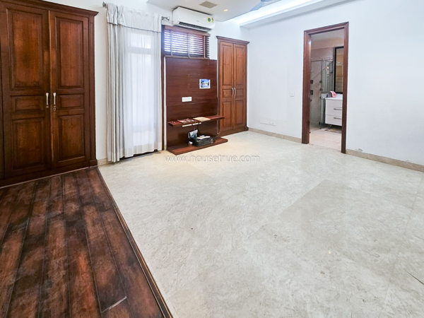 4 BHK Flat For Rent in Gulmohar Park