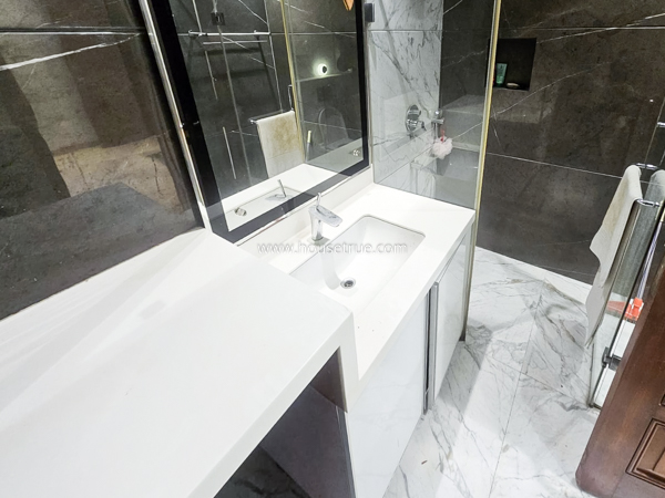 4 BHK Flat For Rent in Gulmohar Park