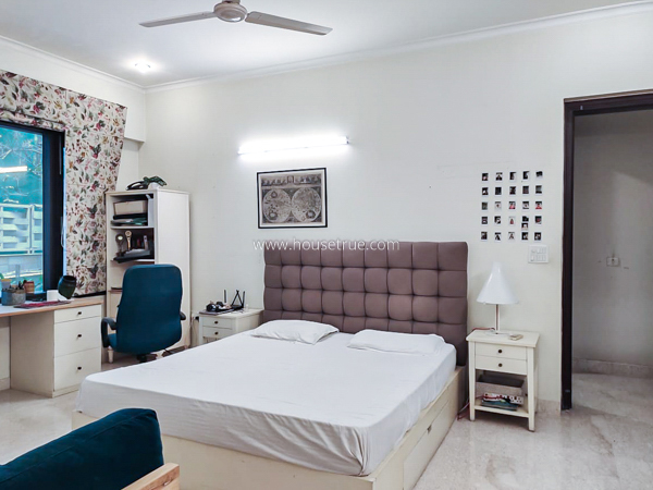 4 BHK Duplex For Rent in Hauz Khas Enclave