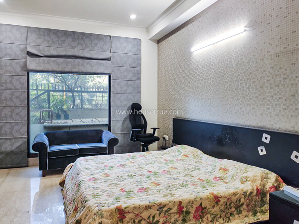 4 BHK Duplex For Rent in Hauz Khas Enclave