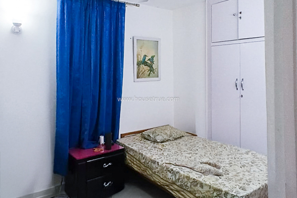 2 BHK Flat For Rent in Defence Colony
