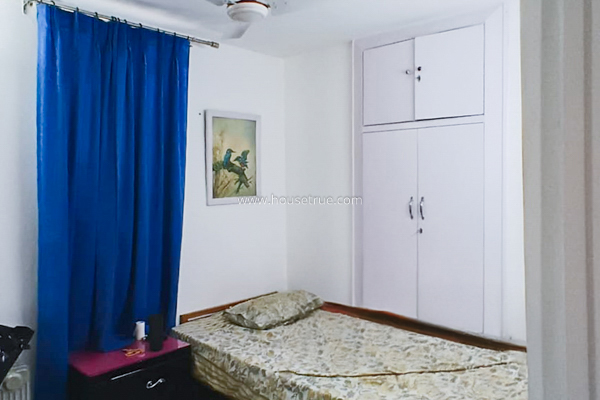 2 BHK Flat For Rent in Defence Colony