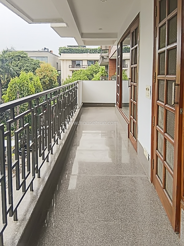 4 BHK Flat For Rent in Maharani Bagh