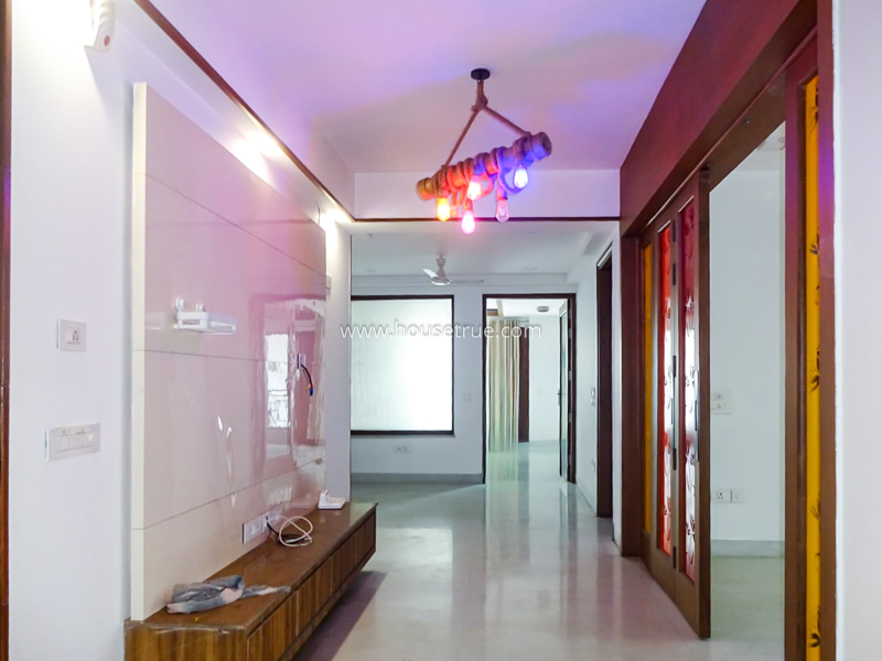 4 BHK Flat For Rent in Maharani Bagh