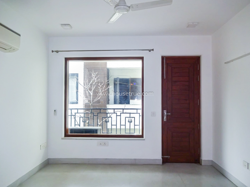 4 BHK Flat For Rent in Maharani Bagh