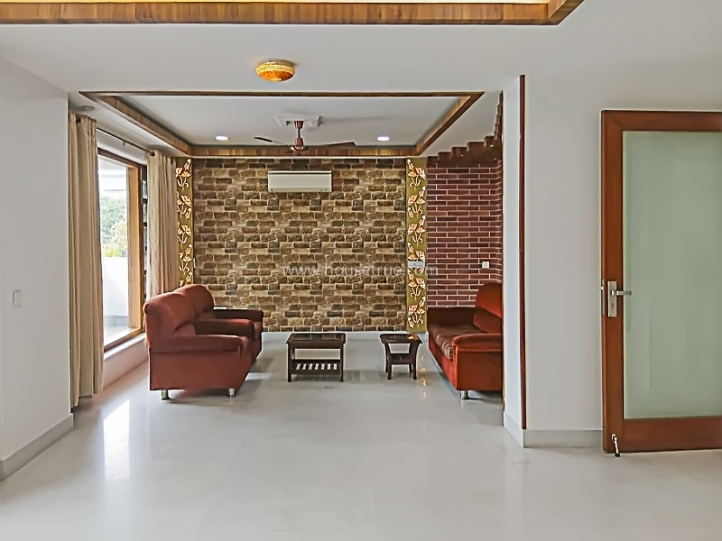 4 BHK Flat For Rent in Maharani Bagh
