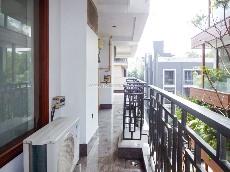 4 BHK Flat For Rent in Maharani Bagh