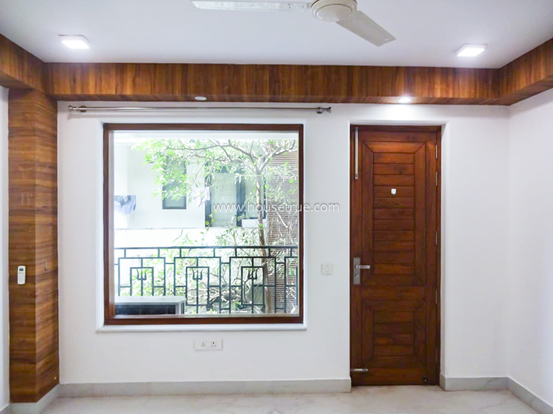 4 BHK Flat For Rent in Maharani Bagh