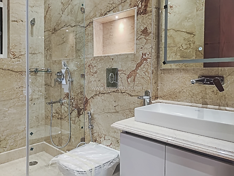 3 BHK Builder Floor For Rent in Vasant Vihar