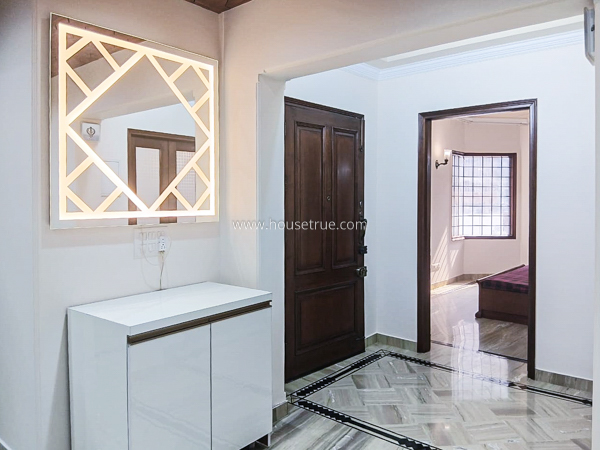 3 BHK Flat For Rent in Defence Colony