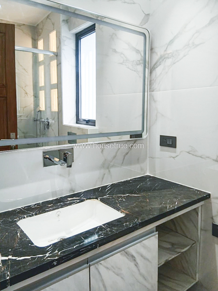 3 BHK Flat For Rent in Jangpura Extension