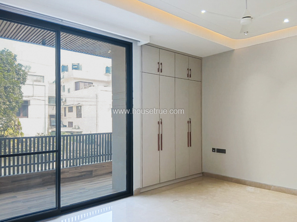 3 BHK Flat For Rent in Jangpura Extension