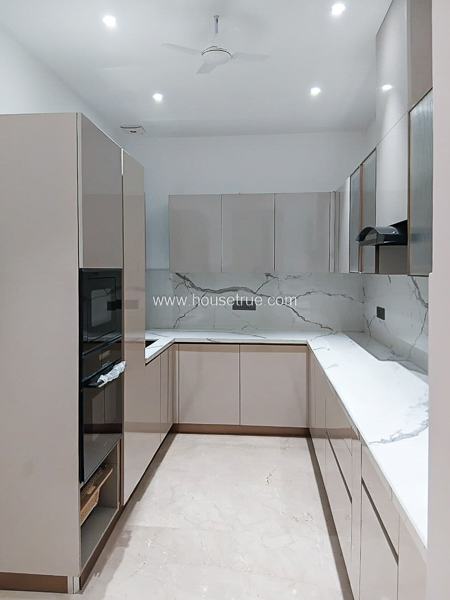 3 BHK Flat For Rent in Jangpura Extension