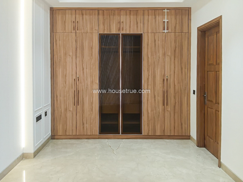 3 BHK Flat For Rent in Jangpura Extension